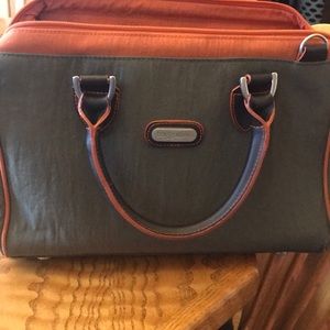 Baggallini purse